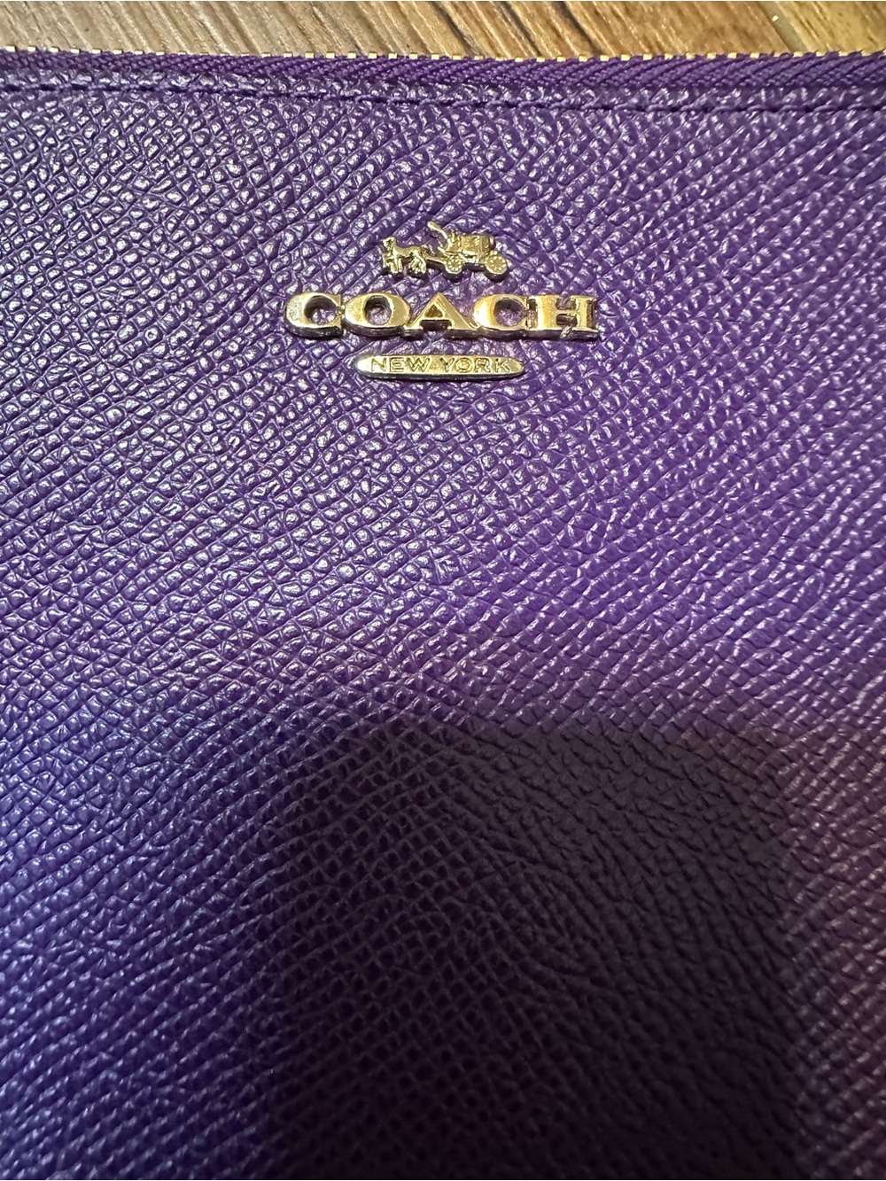 Coach Purple Crossbody Bag with Gold Chain Strap - Picture 2 of 10